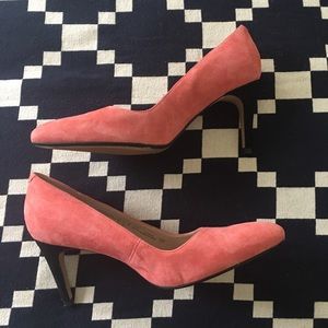 Clarks Narrative Coral Pink Heels